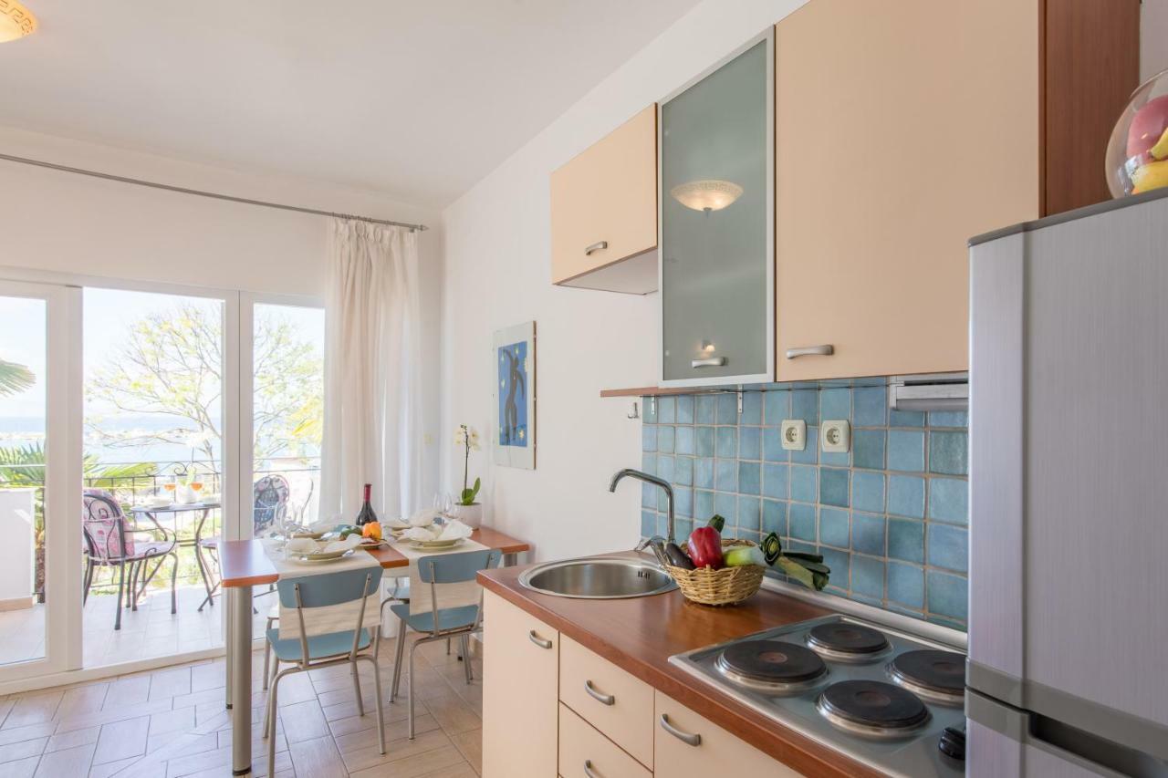 Apartments Ivona Malinska Eksteriør billede